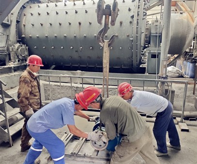 王家河選礦廠(chǎng) | 清涼護(hù)航戰(zhàn)高溫，多維發(fā)力保生產(chǎn)